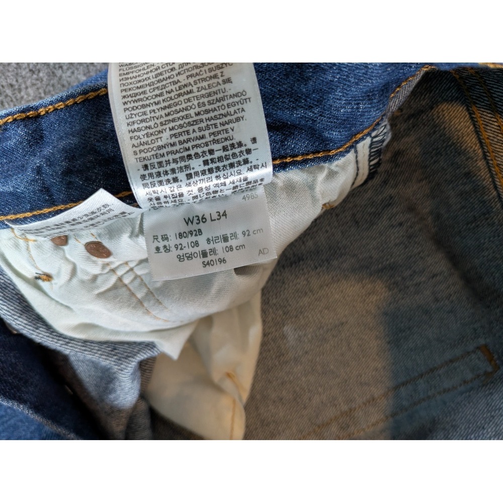 Levi's Jeans Men's 501 Western Style Button Fly Blue Denim Size 36x34 - Picture 6 of 8